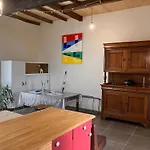 Сasa de vacaciones Périgourdine Avec Et Vue Pomport