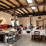 Périgourdine Avec Et Vue Сasa de vacaciones Pomport