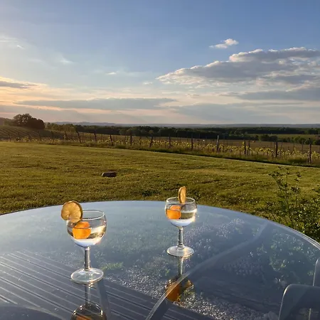 Ferienhaus Perigourdine Avec Et Vue